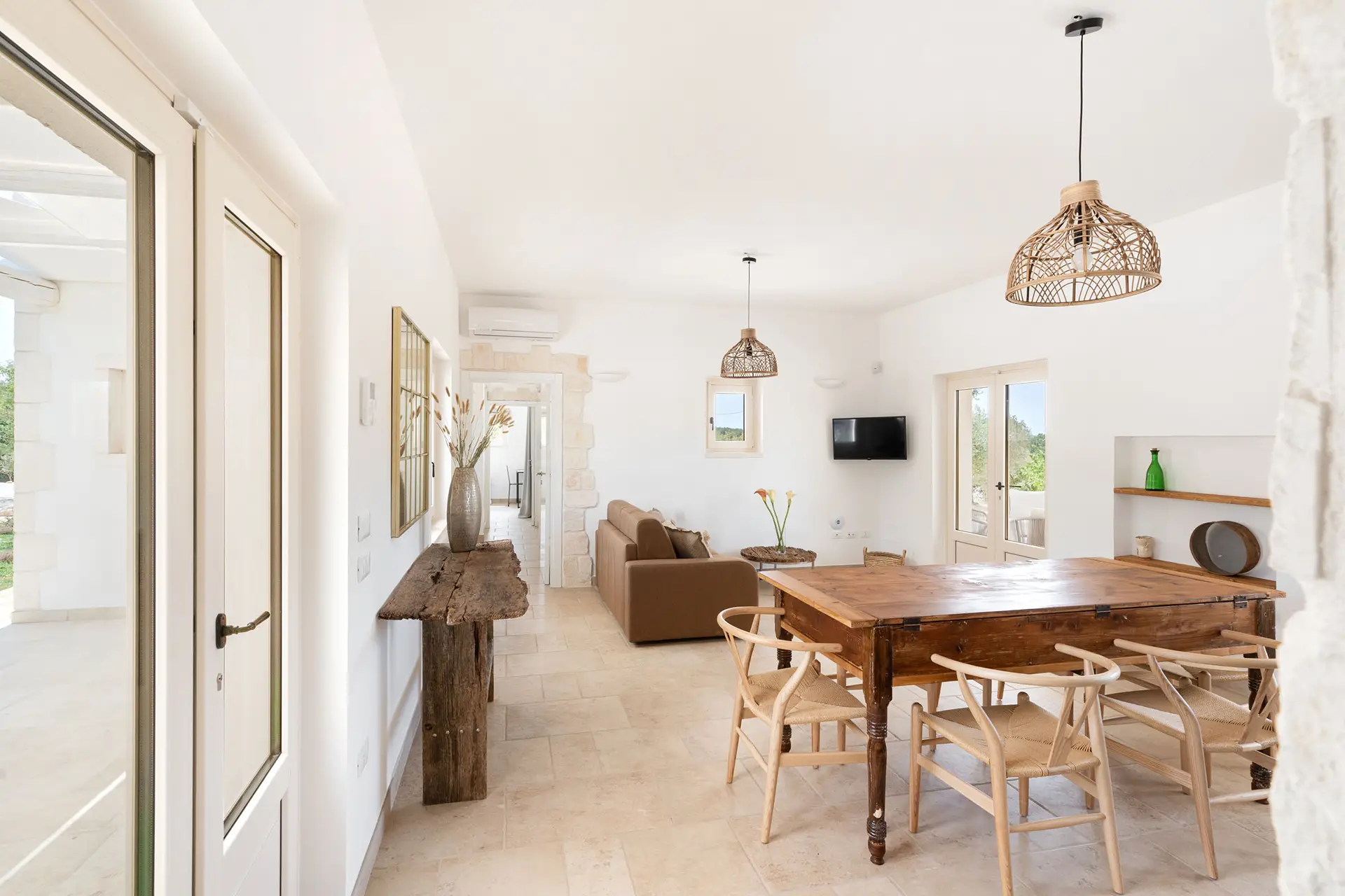 Living & dining