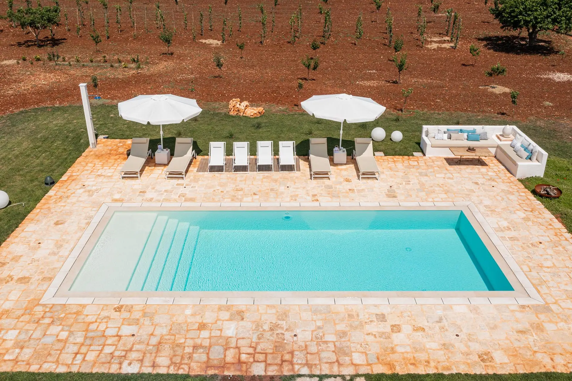 Solarium and private saltwater pool