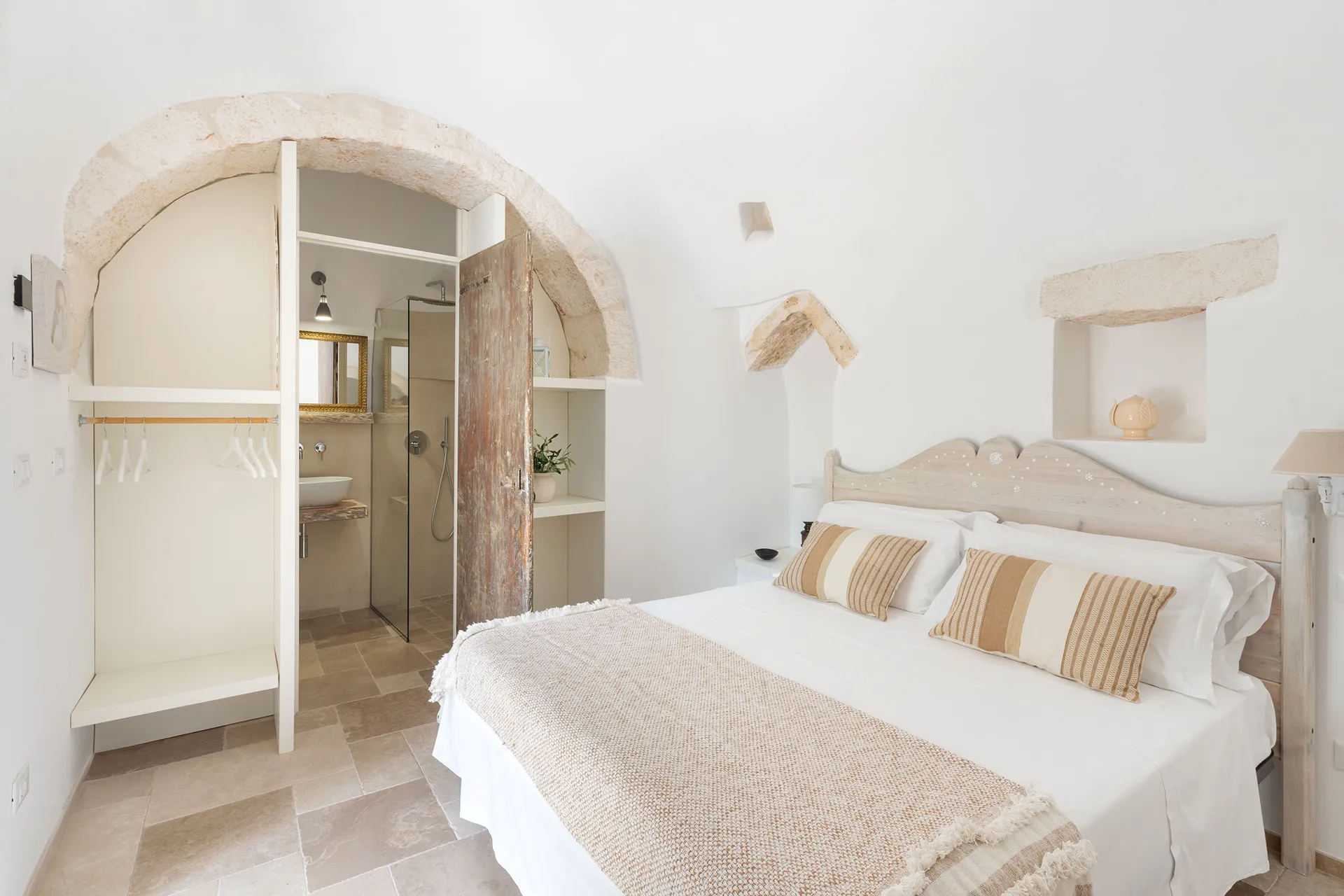 Trullo suite with eusuite