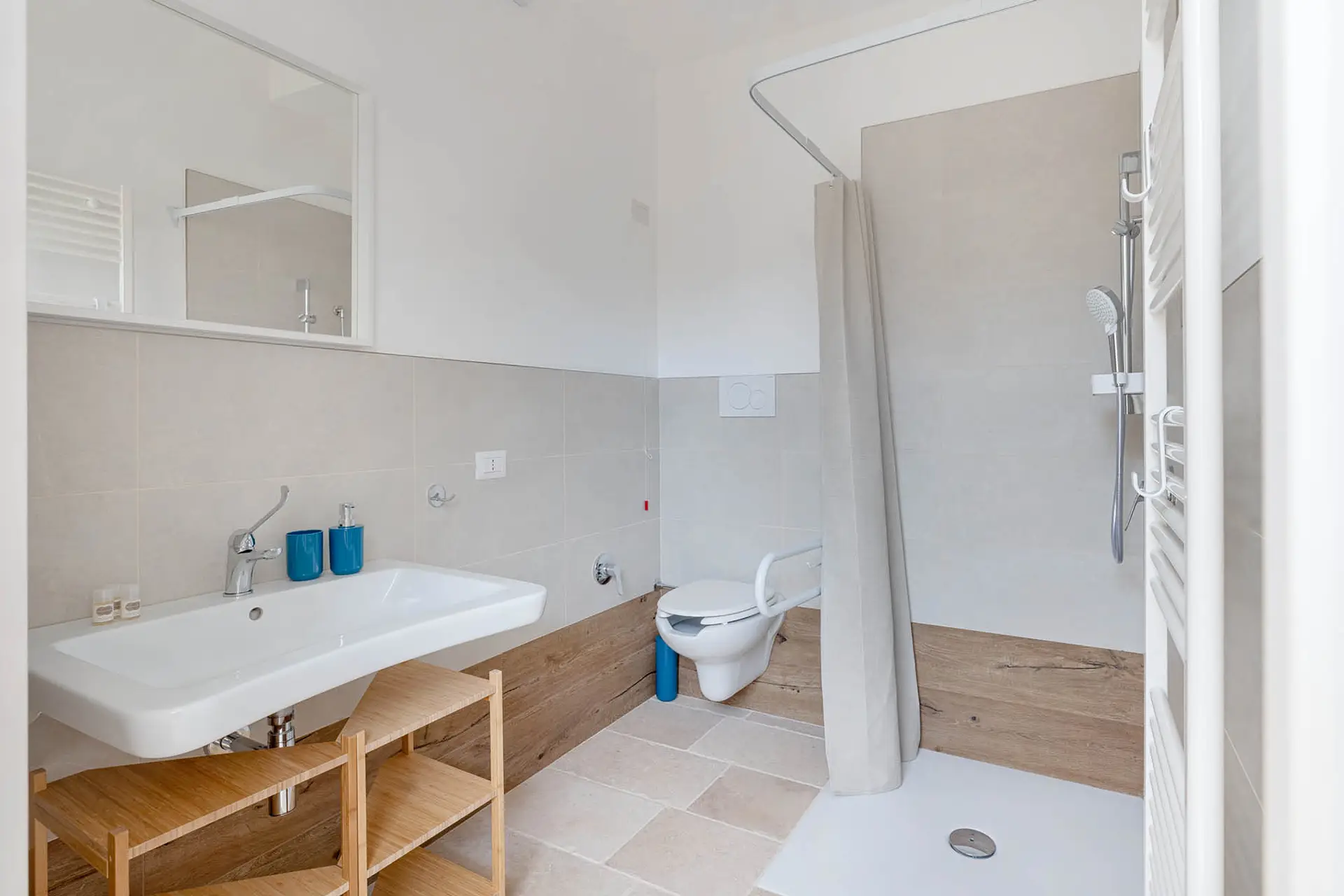 Bagno 3 attrezzato anche per disabili