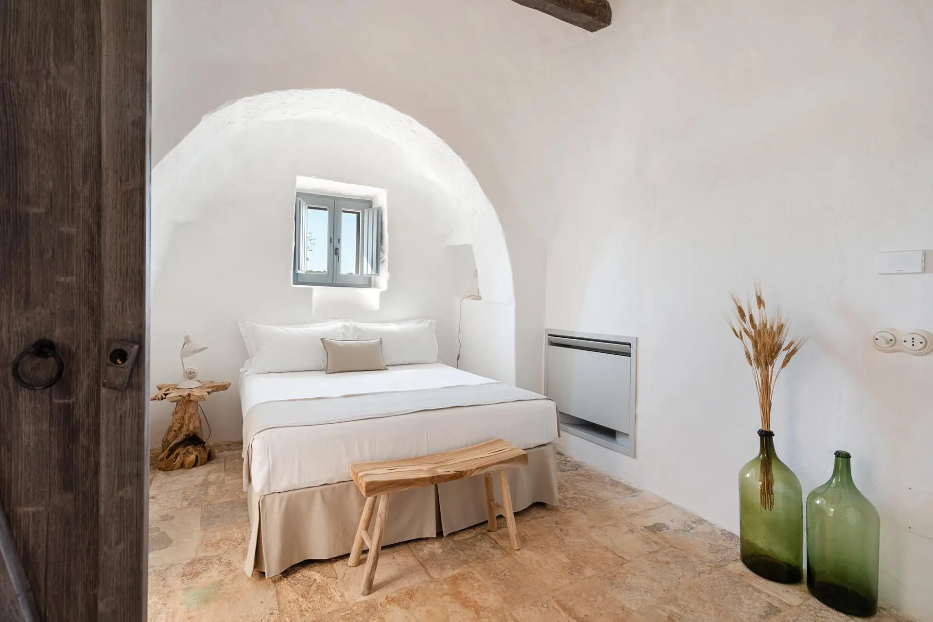 Master bedroom 2 with ensuite