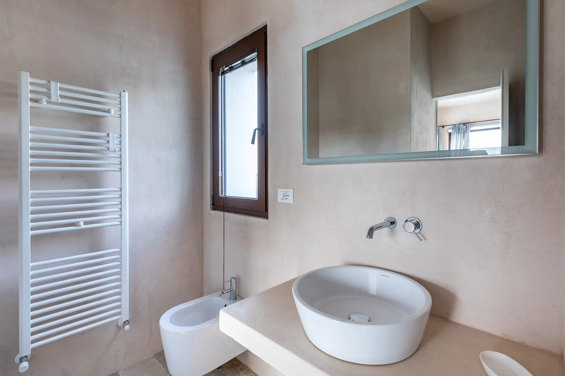 One of the 3 ensuite bathrooms