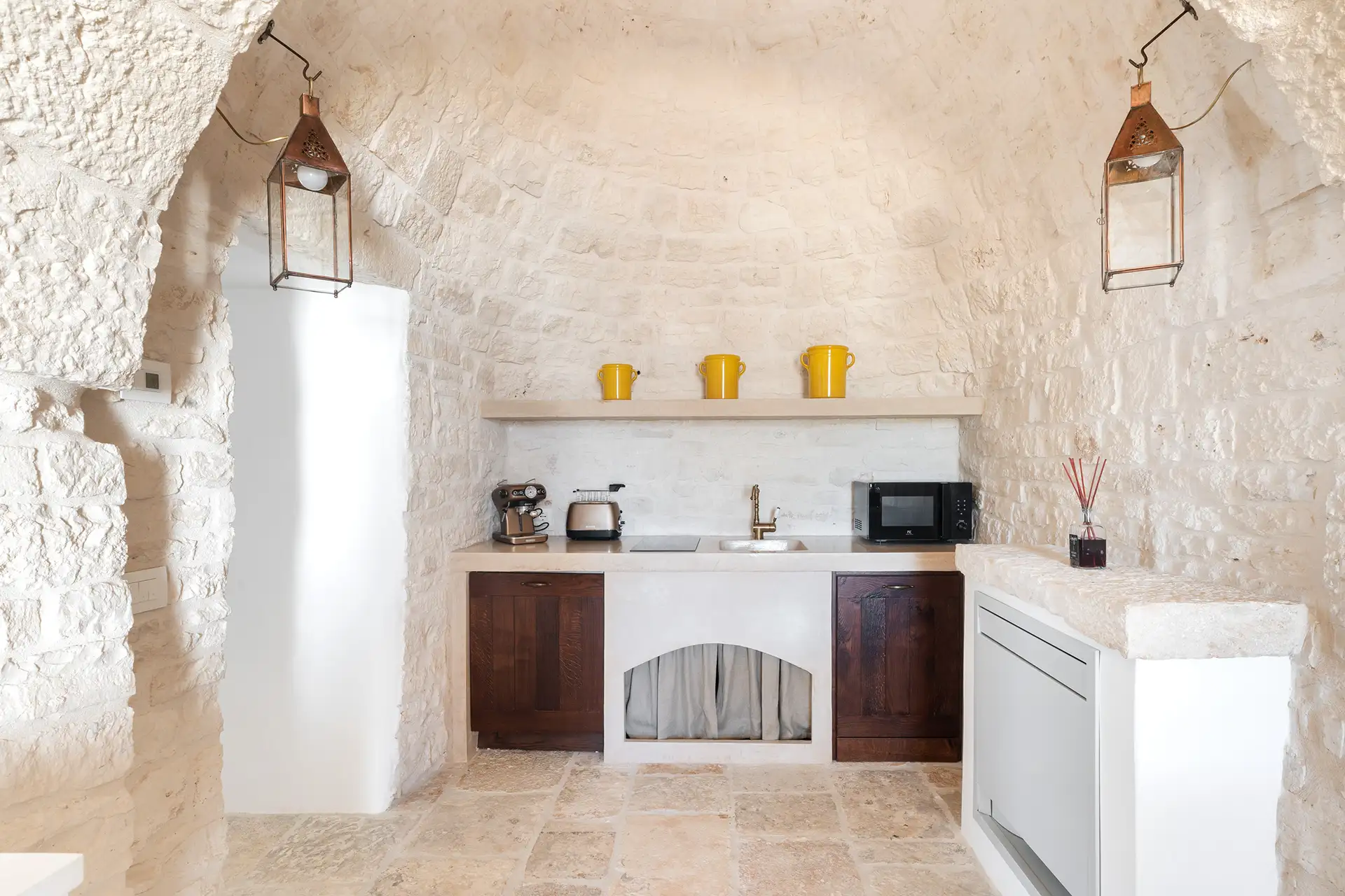 Trullo 2: Kitchen