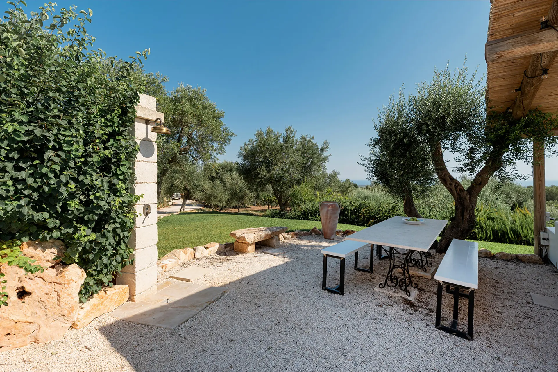 75_NUOVA_Villa_Margareta_Puglia_Paradise_luxury_seafront_outdoor_kitchek_barbecue_oven